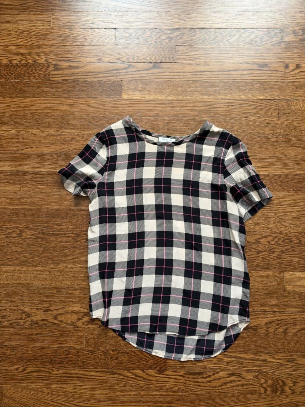 Equipment Femme Black and Cream Check Short Sleeve Silky Blouse Size S